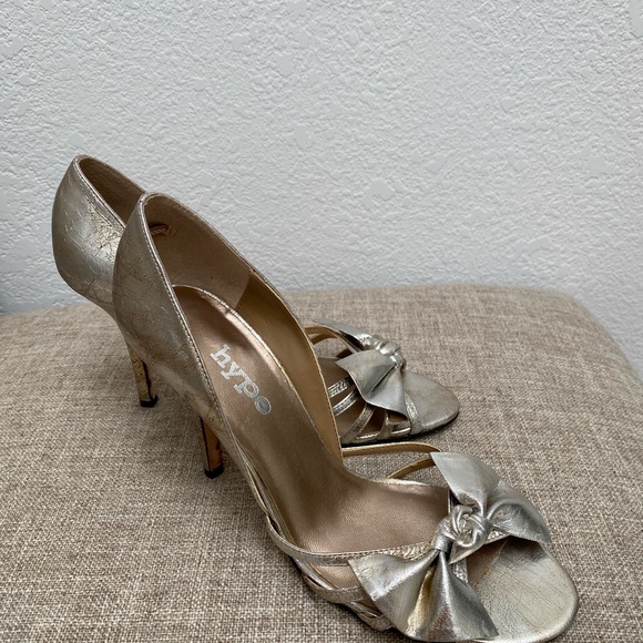 Hype Silver Open Toe Pumps - Picture 3 of 7
